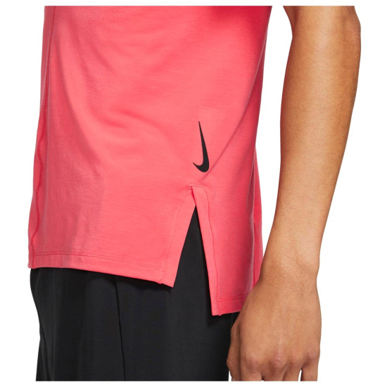 Nike Ανδρική κοντομάνικη μπλούζα Yoga Dri-FIT